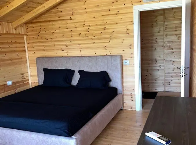 Posh 2 别墅 卡瓦亚