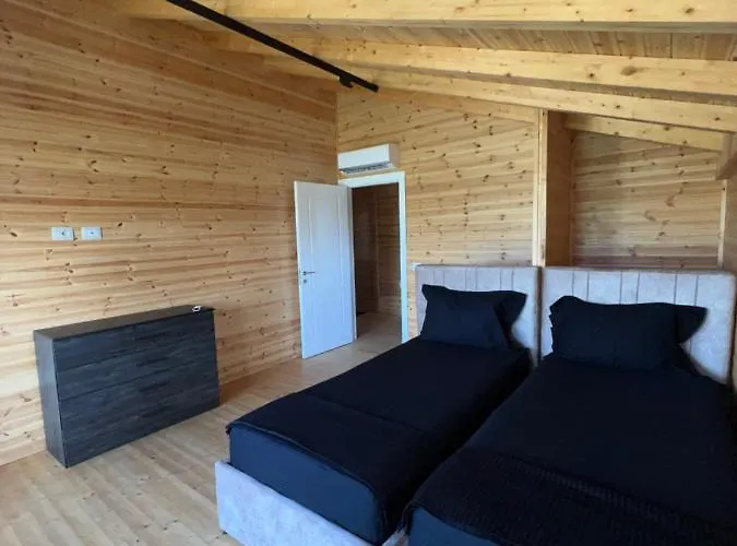 别墅 Posh 2 卡瓦亚